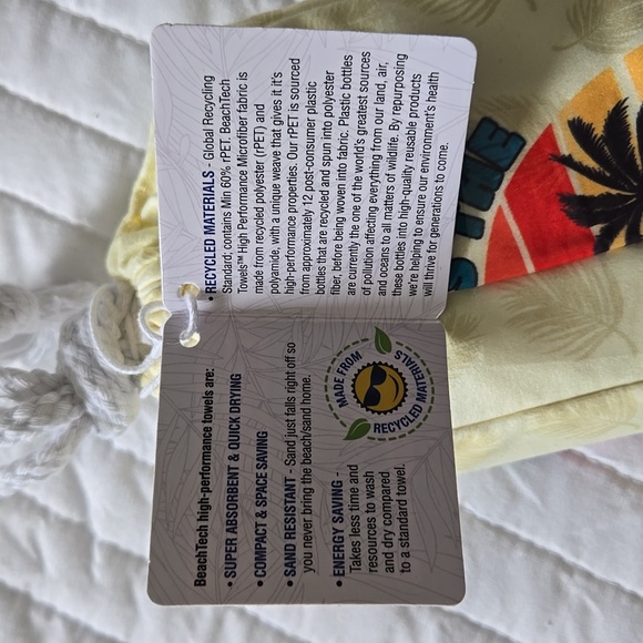 NWT Beach Towel in tie sack towel BEACHTECH - Picture 4 of 5